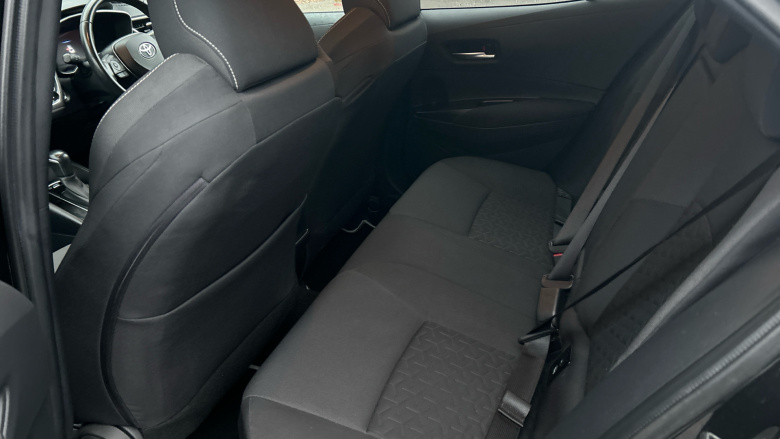 Toyota Corolla 1.8 VVT-i Hybrid Design 5dr CVT Hybrid Hatchback